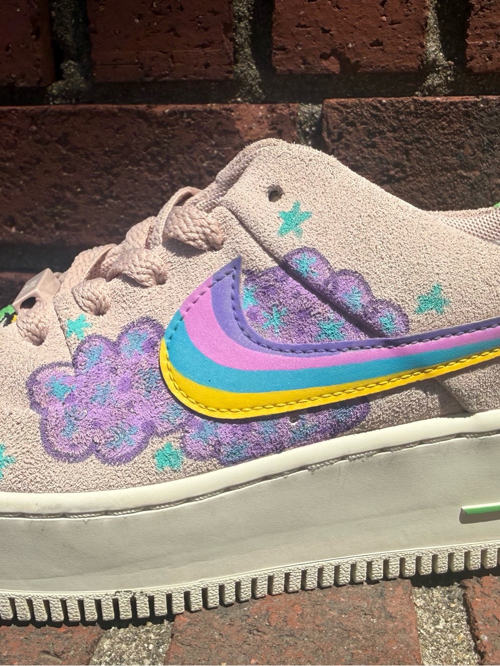 Hand painted - Nike - Fairly Oddparents Pink Suede AF-1 Sneakers - Picture 8 of 12